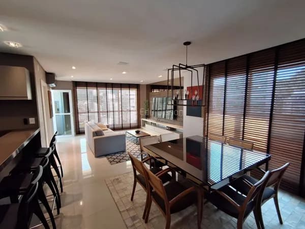 Apartamento à venda no bairro Bairro Dos Pioneiros em Balneário Camboriú/SC