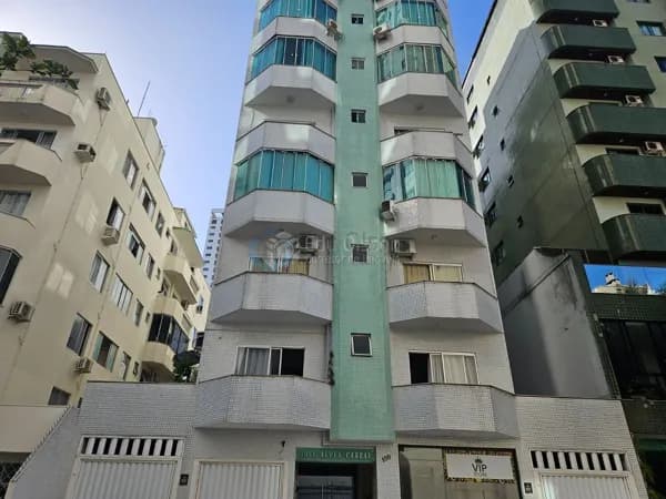 Apartamento Padrão, no centro de BC
