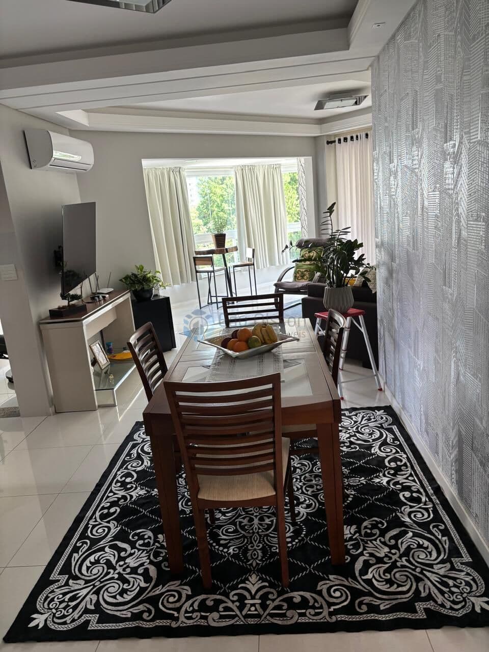 Apartamento em Pioneiros, Balneário Camboriú/SC