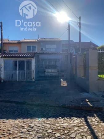 Excelente sobrado à venda no bairro Jardim do Bosque - Cachoeirinha/RS