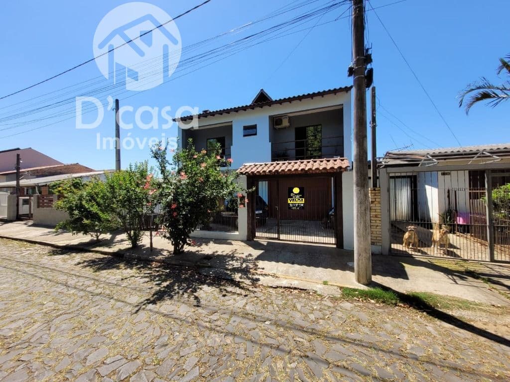 Excelente casa com 3 dormitórios à venda, 220 m² por R$ 490.000 - Parque da Matriz - Cachoeirinha/RS