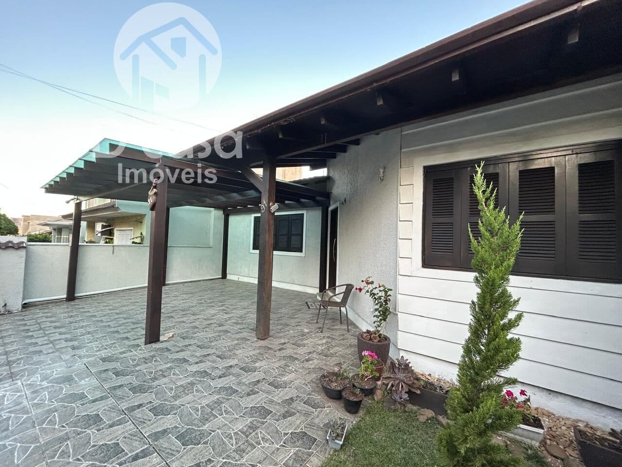 Excelente casa à venda no bairro Vale do Sol - Cachoeirinha/RS