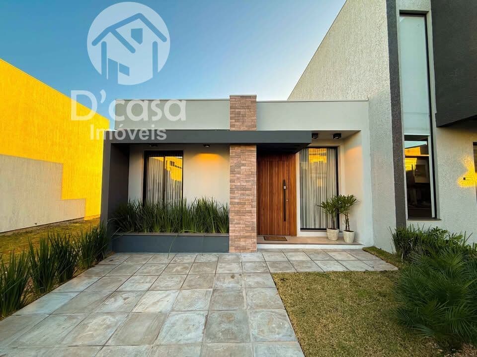 Excelente casa com 3 dormitórios à venda, 84 m² por R$ 675.000 - Jansen - Gravataí/RS