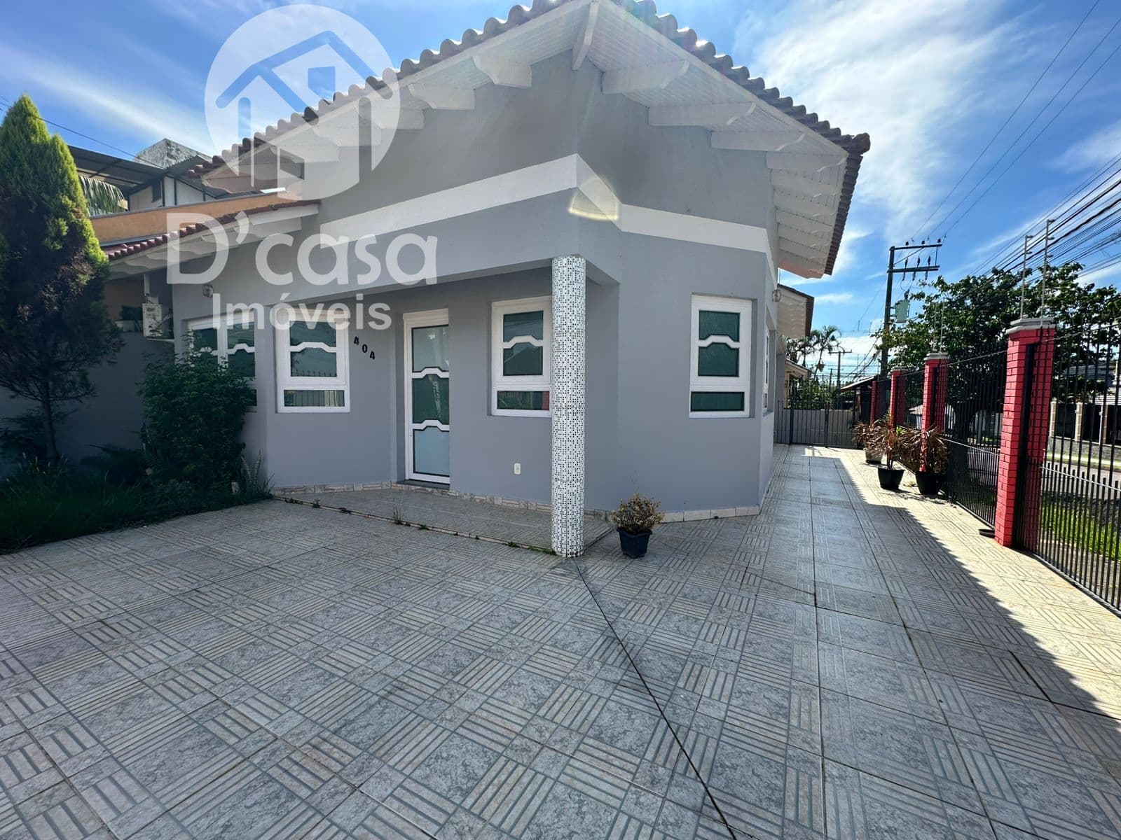Excelente casa à venda no bairro Vale do Sol - Cachoeirinha/RS