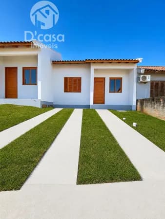 Linda casa em condomínio, à venda no bairro Neópolis - Gravataí/RS