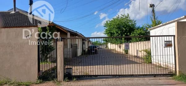 Casa em condomínio à venda no bairro Novo Mundo - Gravataí/RS