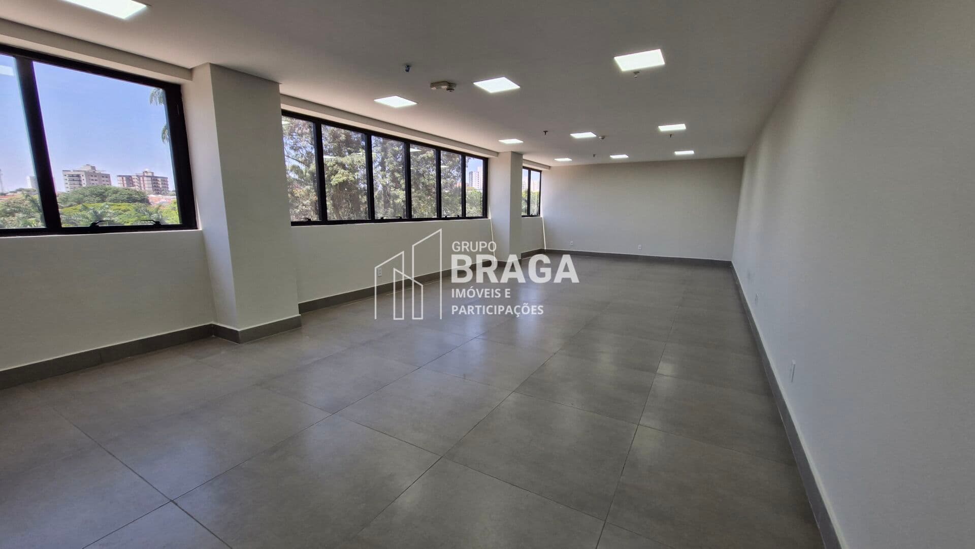 Sala Comercial em Vila Santo Antônio, Americana/SP