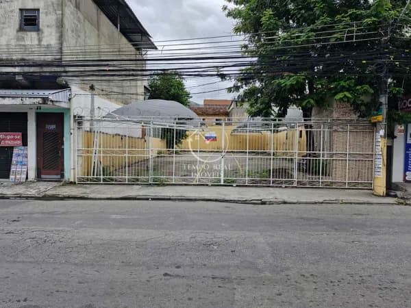 Incrível ponto comercial no coração de Nova Iguaçu, localização privilegiada!