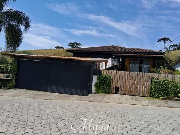 Casa à Venda – Rancho Queimado/SC