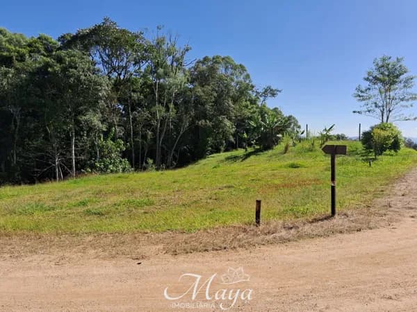 Terreno Condomínio Verdes Colinas