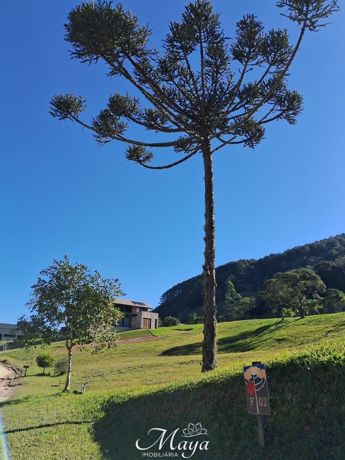 Terreno Condomínio Costa da Serra