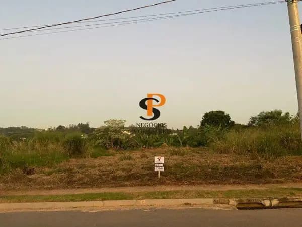 Terreno à venda no bairro Residencial Jatobas em Vinhedo/SP