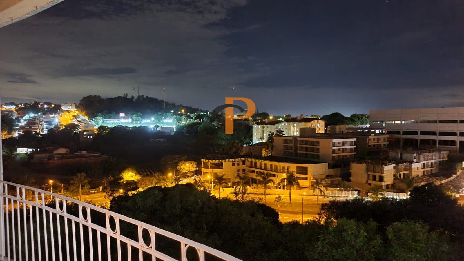 Apartamento à Venda no bairro Jardim Itália, Vinhedo SP
