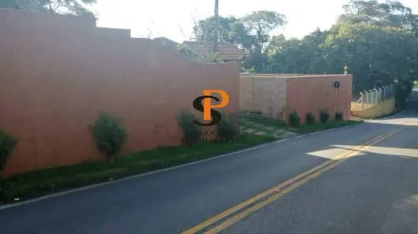Casa à venda no bairro Caixa D´Água em Vinhedo/SP