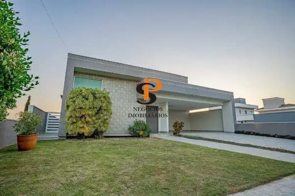 Casa à venda no bairro Centro em Vinhedo/SP