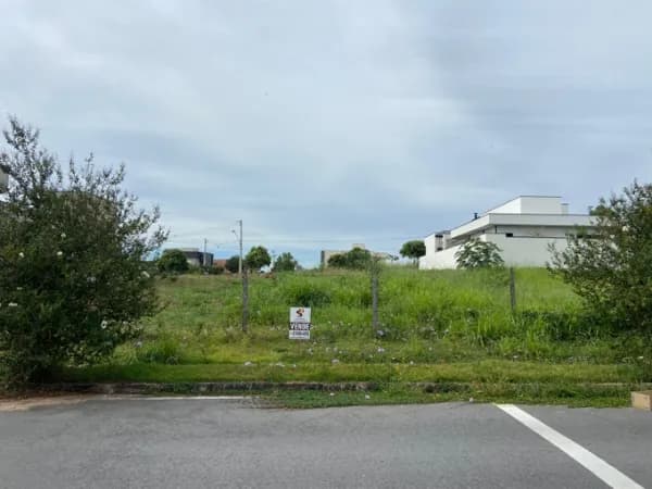Terreno à venda no bairro Residencial Jatobas em Vinhedo/SP