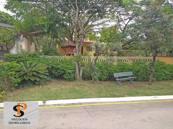 Casa à venda no bairro Vista Alegre em Vinhedo/SP