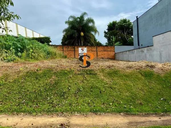 Terreno à venda no bairro Residencial Jatobas em Vinhedo/SP