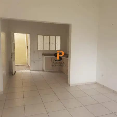 Casa à venda no bairro João XXIII em Vinhedo/SP