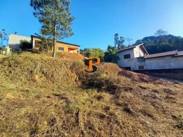 Terreno à venda no bairro Buracão em Vinhedo/SP
