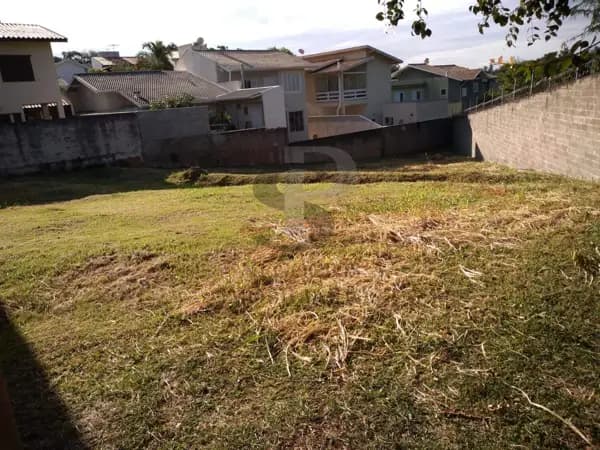 Terreno à venda no bairro Condomínio Grape Village em Vinhedo/SP