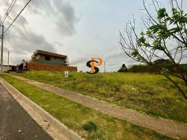 Terreno à venda no bairro Loteamento Ignácio Von Zuben Em Vinhedo em Vinhedo/SP