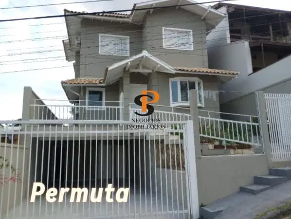Casa à venda no bairro Santa Rosa em Vinhedo/SP