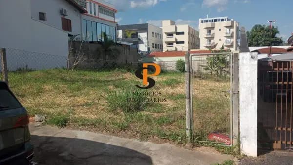 Terreno à venda no bairro Jardim Itália em Vinhedo/SP