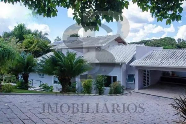 Casa à venda no bairro Marambaia em Vinhedo/SP