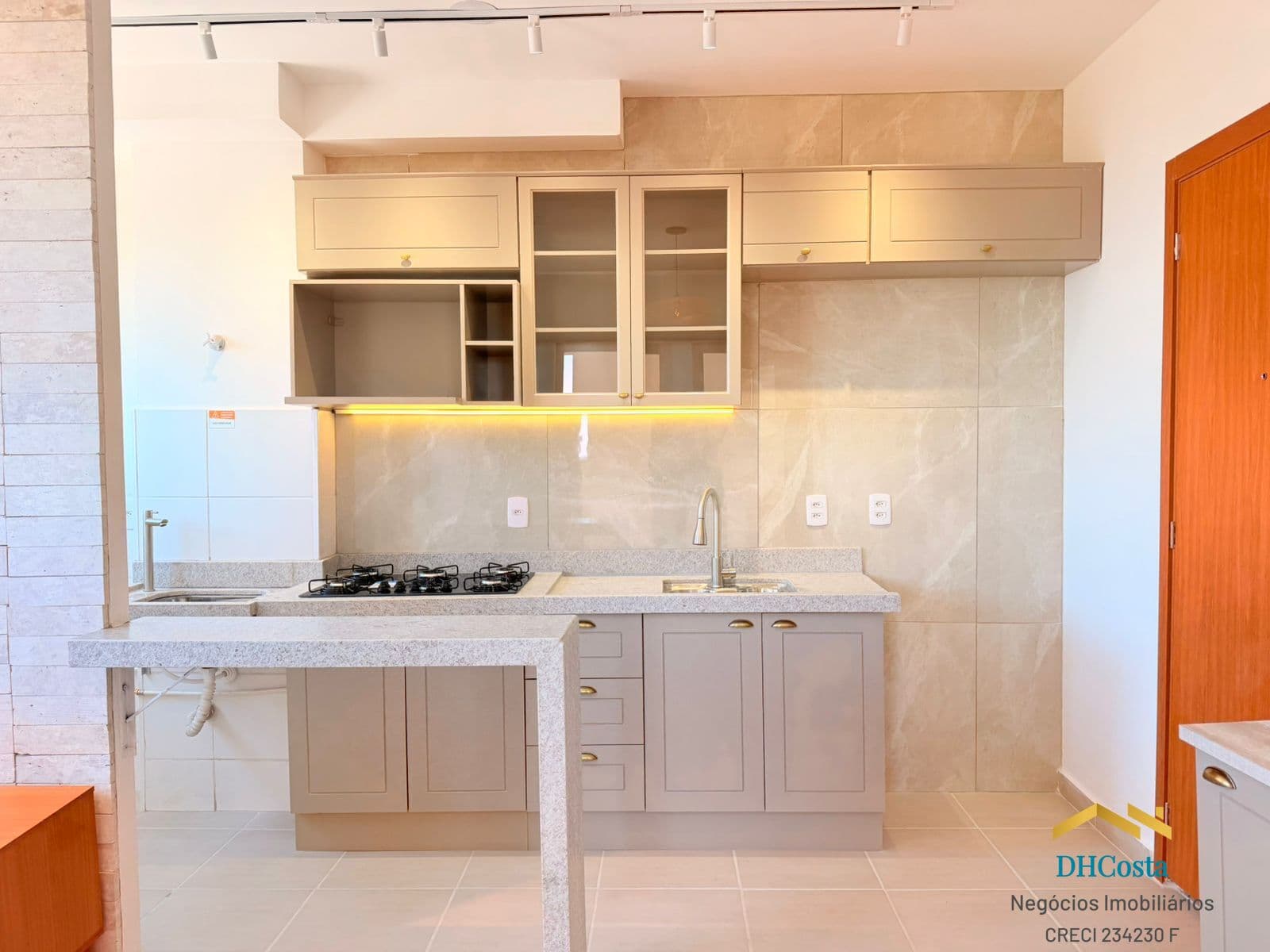 Apartamento Novo 45m² – 10º Andar com Elevador – Cozinha Planejada – R$ 245 mil