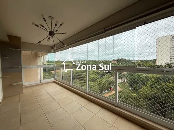 GREEN HOME