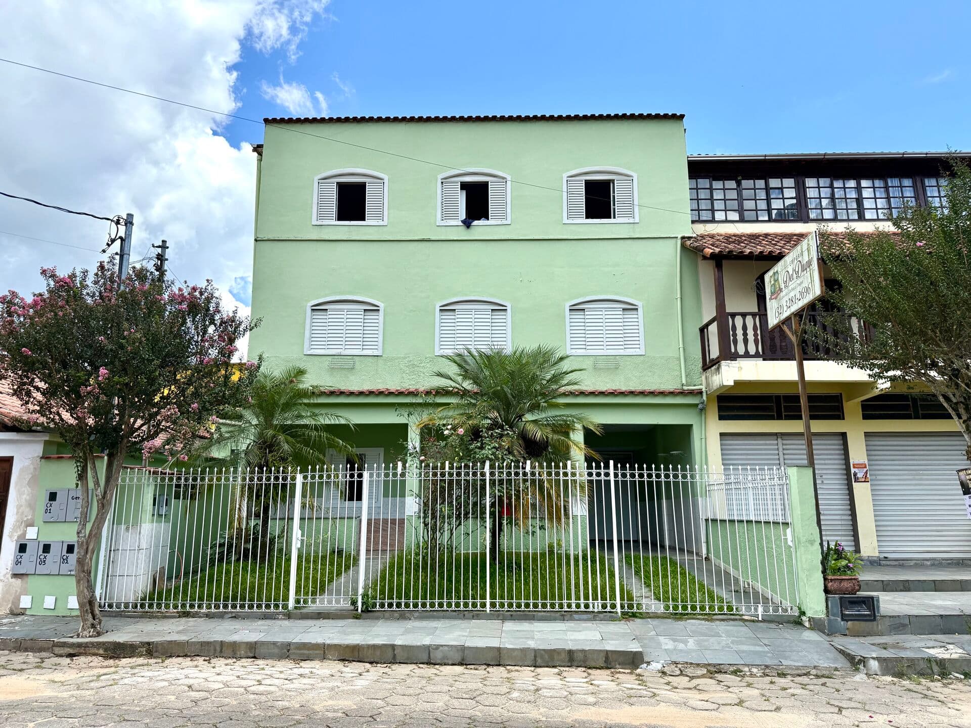 Casa para locação no bairro Beira Rio, em Lima Duarte/MG.