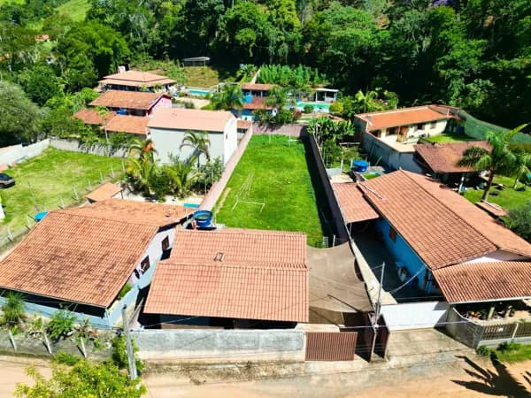 Casa para venda em Cachoeira de São Bento, Lima Duarte/MG.