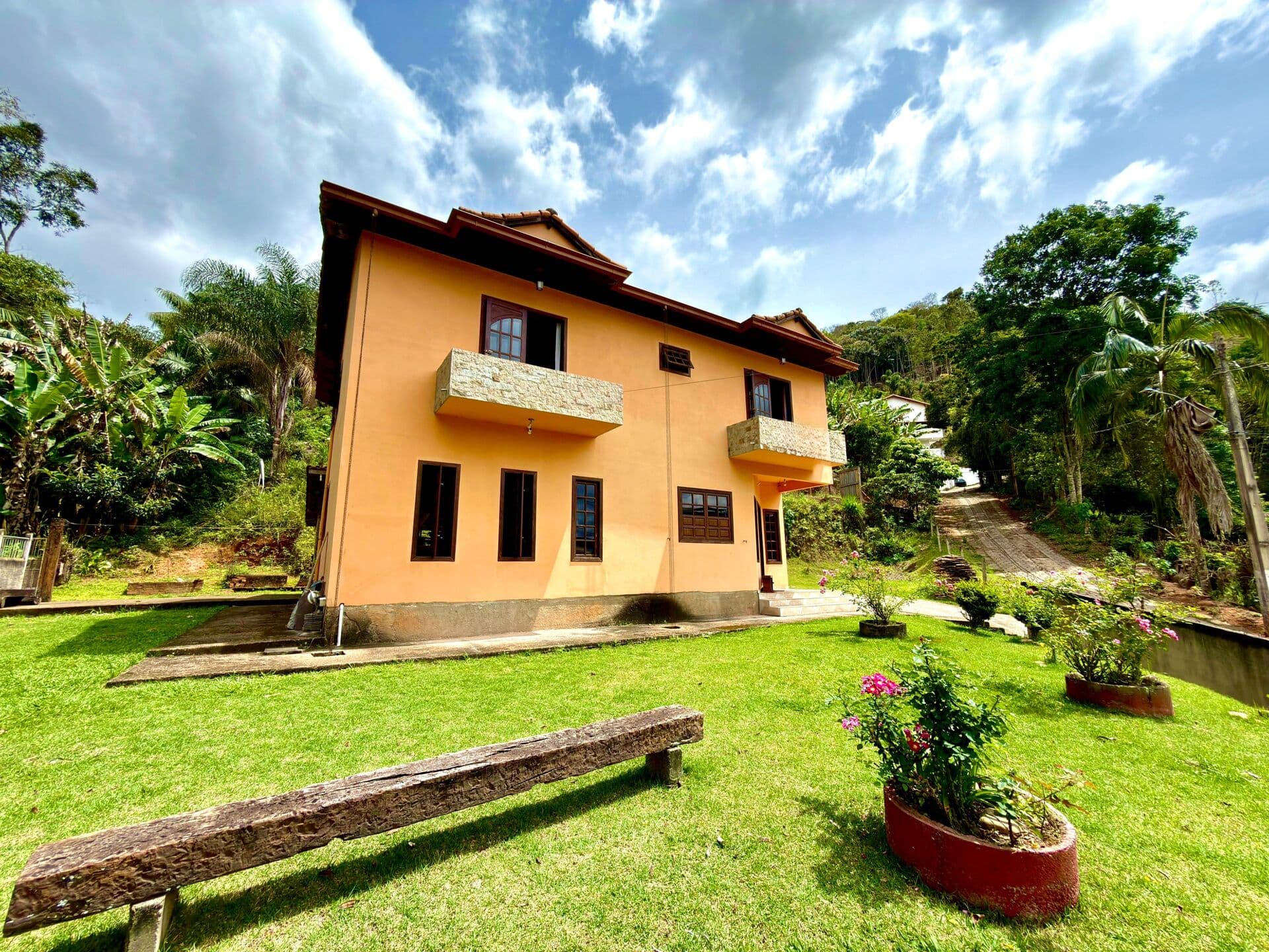 Casa para venda no bairro Chácara Park em Lima Duarte/MG