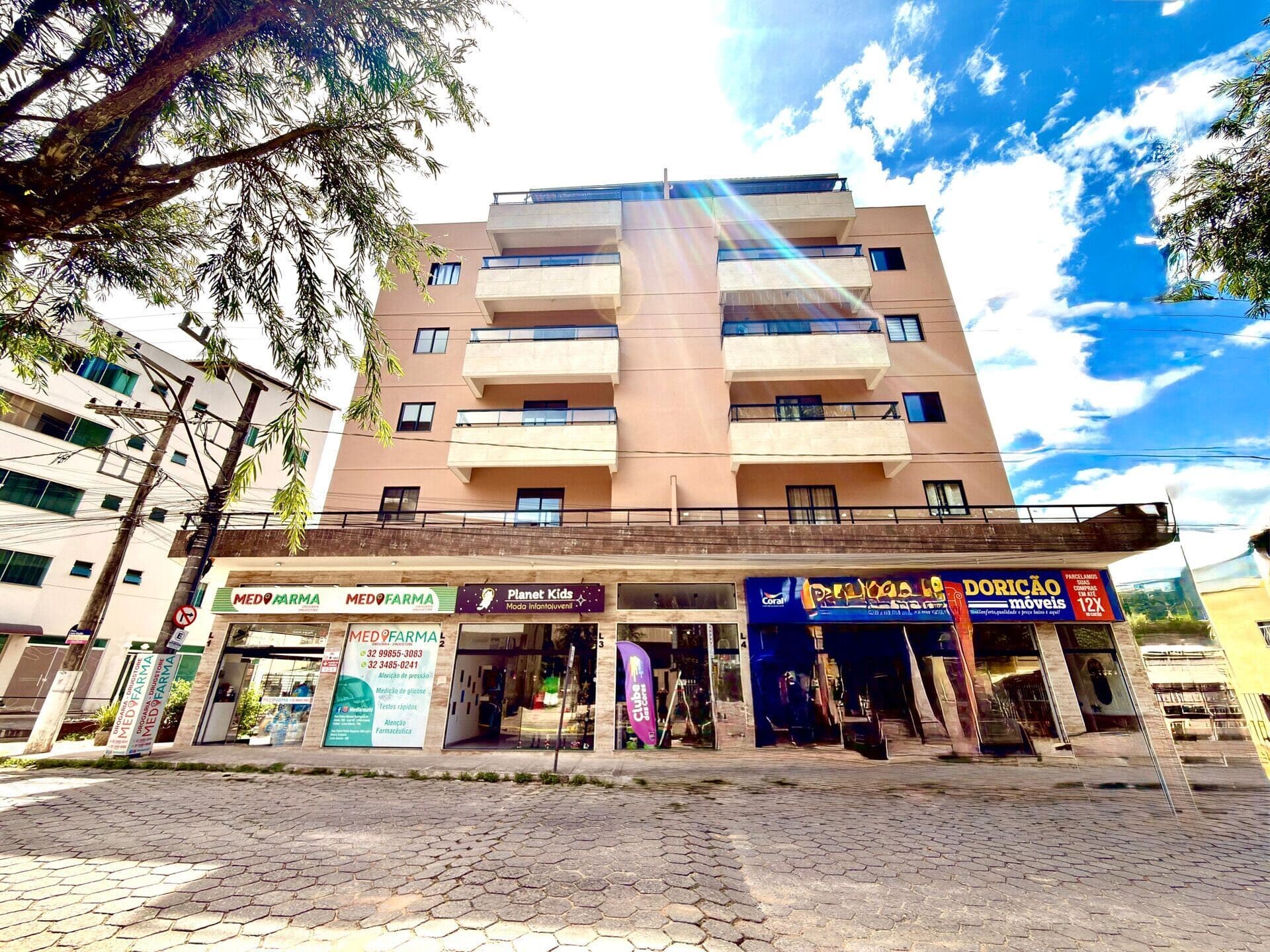 Apartamento para venda no Centro em Lima Duarte/MG.