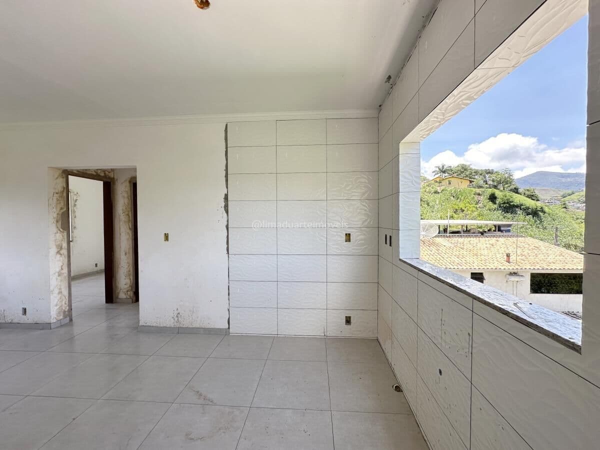 Apartamento novo de 2 quartos e vaga de garagem no bairro Beira Rio em Lima Duarte/MG.