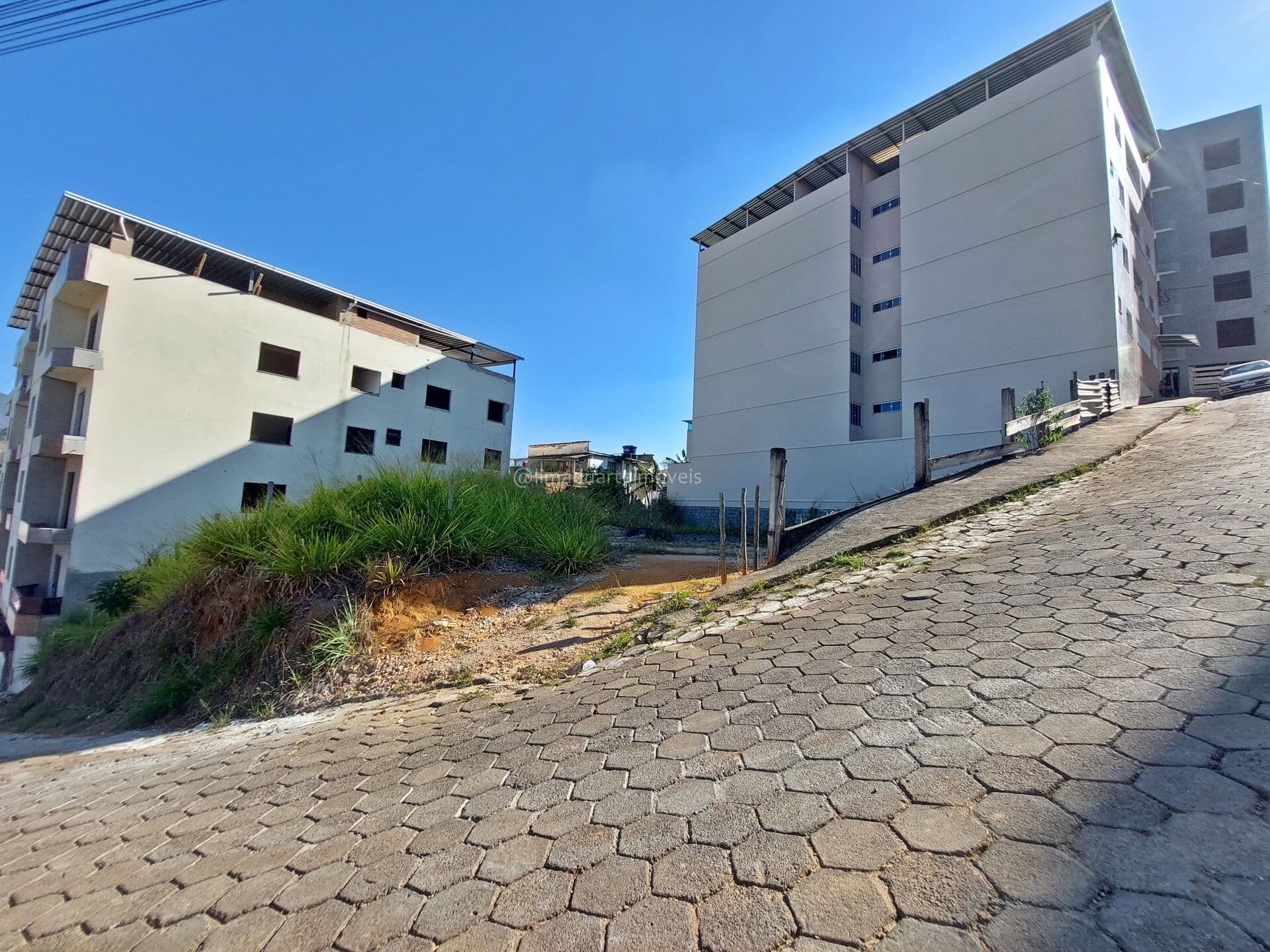 Lote/Terreno em Lima Duarte - Pôr do Sol
