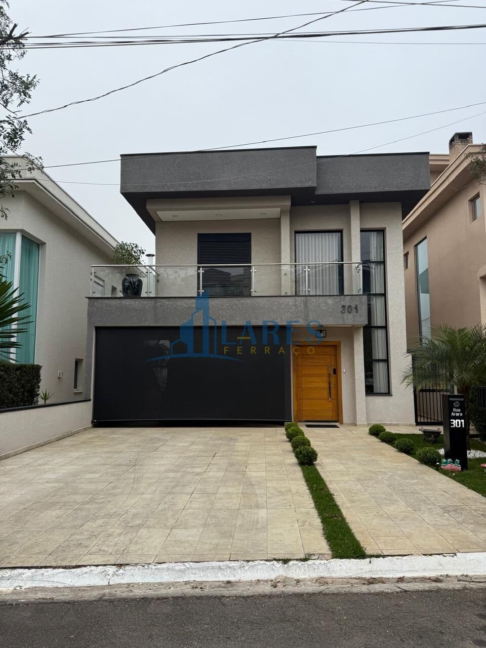 Casa em Santana de Parnaíba - Suru