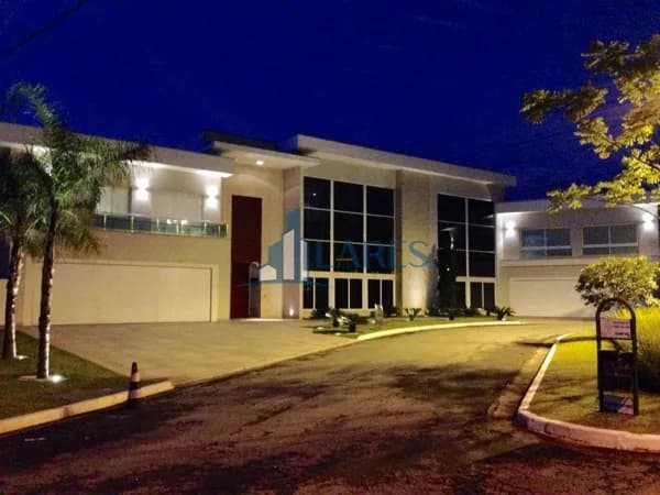 Residência Majestosa em Tamboré 2 - O Apogeu do Luxo e Tecnologia