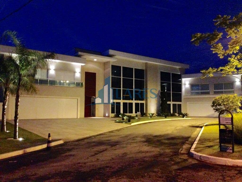 Residência Majestosa em Tamboré 2 - O Apogeu do Luxo e Tecnologia
