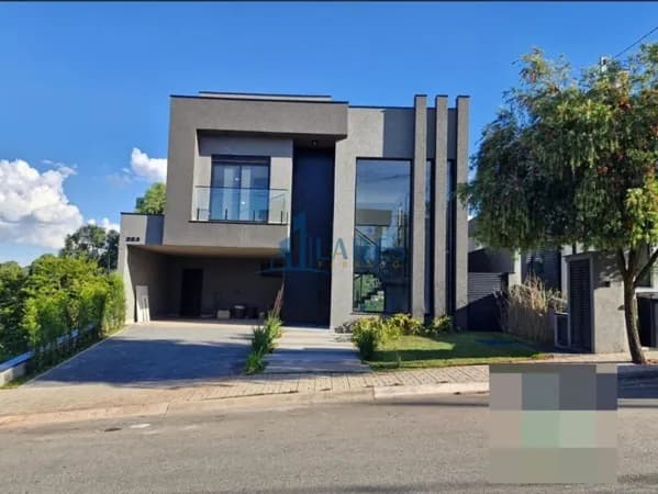 Casa Alto Padrão condomínio santa ana