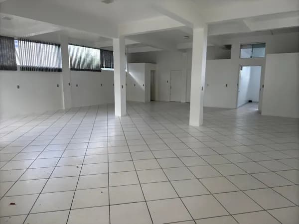 Sala comercial Térrea