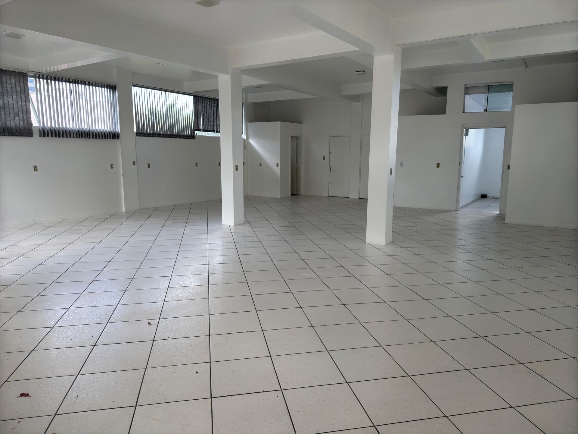 Sala comercial Térrea