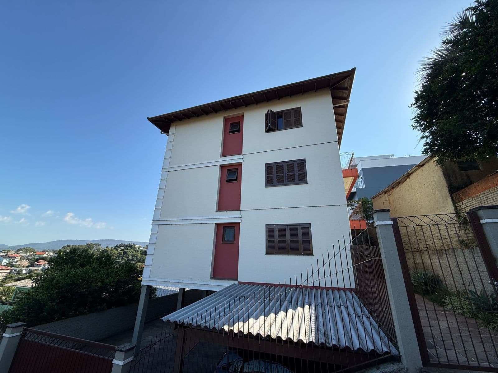 Apartamento Padrão para Aluguel em Centro Dois Irmãos-RS