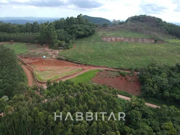Fazenda/Sítios/Chácaras em Morro Reuter - Centro
