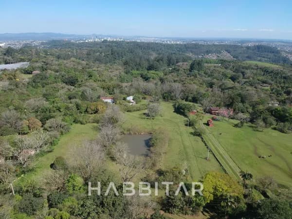 Fazenda/Sítios/Chácaras em Dois Irmãos - Travessão