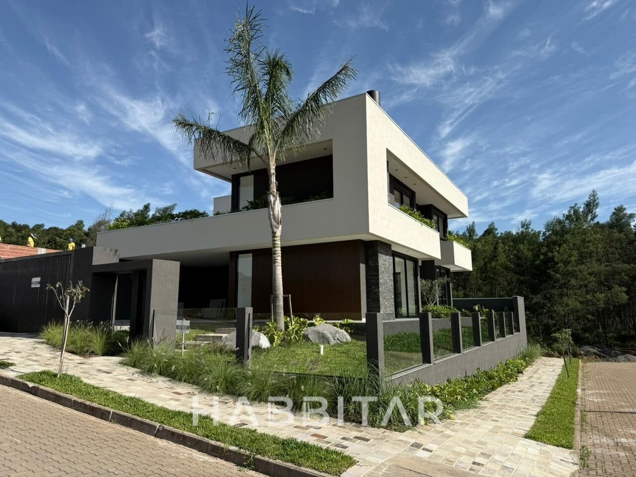 Casa Nova - Alto Padrão