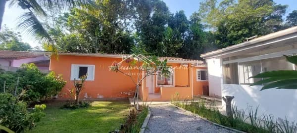 LInda casa para locação definitiva, bairro do Porto Novo, Caraguatatuba/SP