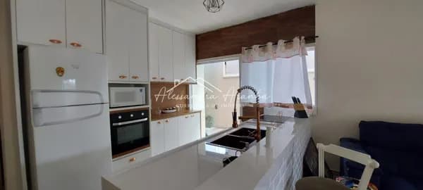 Linda casa á venda , bairro Gaivotas , Caraguatatuba - SP.