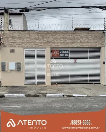 Casa Comercial